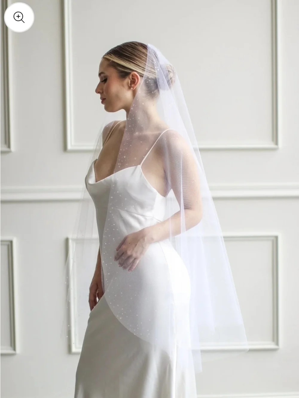 Dew Drop Finger Tip Length Bridal Veil
